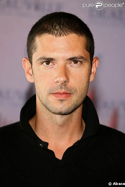 Melvil Poupaud Married