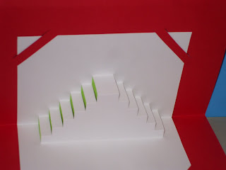 Tarjetas Pop up y de Origami Arquitectonico: escalera portatil