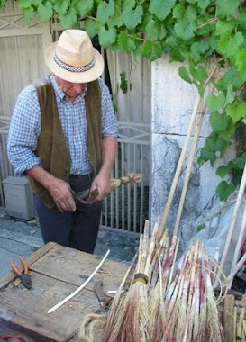 Le fabricant de balais