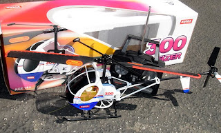 syma 300 schweizer helicopter