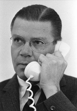 [robert-mcnamara.jpg]