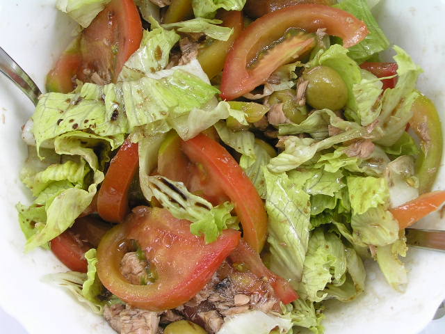 [Foto+Llulu+ensalada.JPG]