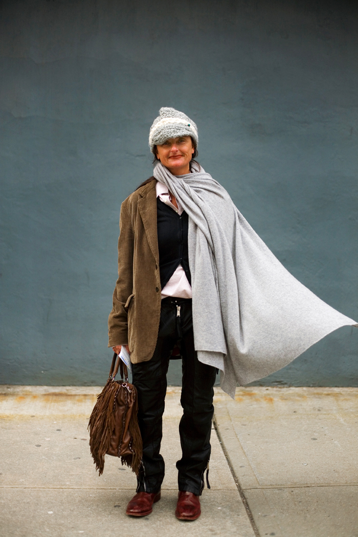 [GreyScardRLweb.jpg]