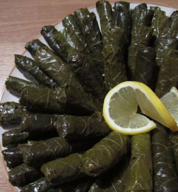 Mission Food Yalanchi (Vegetarian Stuffed Grape Leaves)