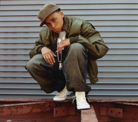 http://2.bp.blogspot.com/_qqc1V4I4JkY/R7CHURa2emI/AAAAAAAAEVM/lVXH0NUmqf4/S1600-R/corygunz.jpg