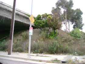 Thru Traffic Merge Right - 405 & Olympic - West L.A.