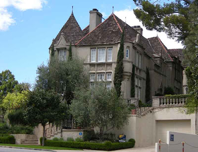 Really, There's a Castle on the Wilshire Corridor