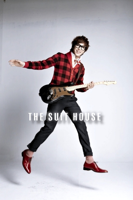 C.N. BLUE Jung+yong+hwa+suit+house+2
