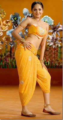 Actress Anushka Shetty cute photos