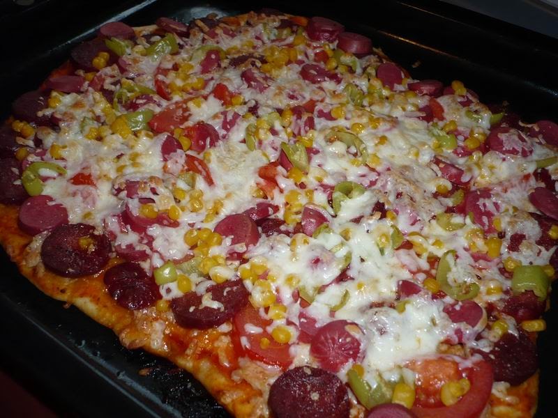 Hamuru Ev Yapımı Karışık Pizza DURU TARİFLER