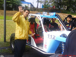 Bro Bad dari Perak pos dengan 'Buggy ' kesayangannya