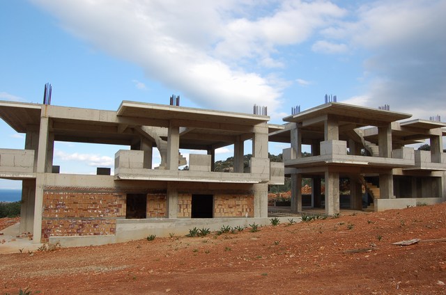 [ΟΙΚΟΔΟΜΗ.JPG]