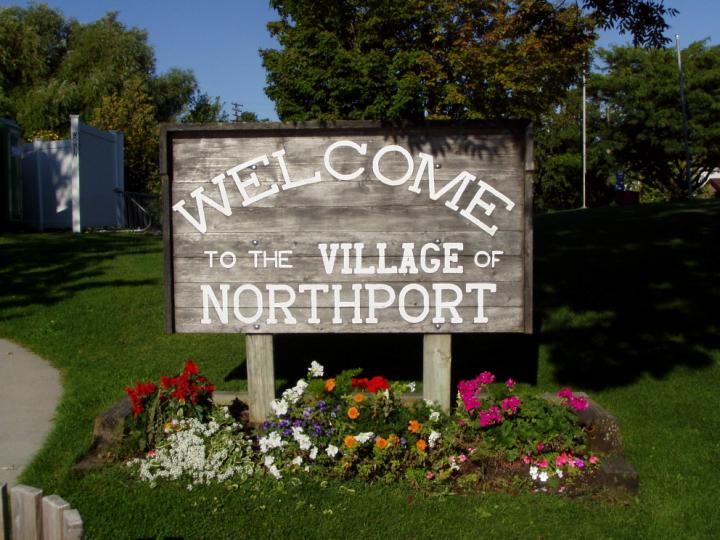 [Northport+Sign.JPG]