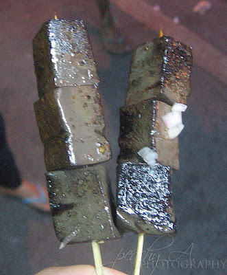 Grilled Pork's Blood (a.k.a. Betamax) | www.thepeachkitchen.com