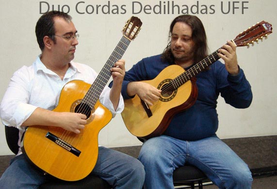 Duo Cordas Dedilhadas UFF