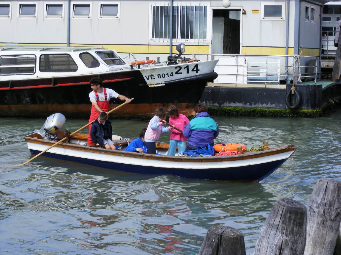 The Gondola Blog Family Rowing lessons