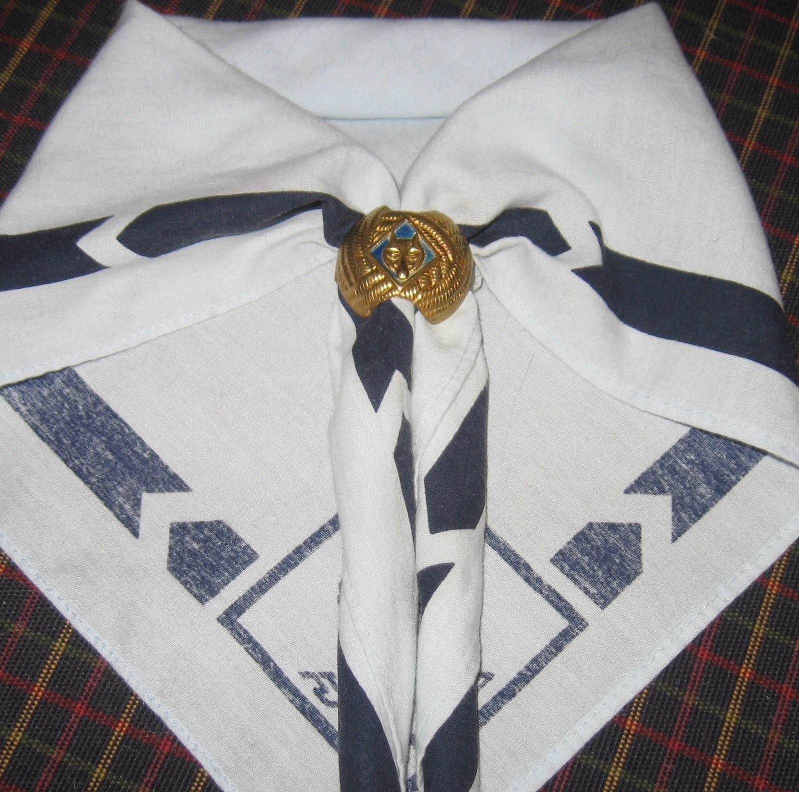 Works for Me Wednesday Securing a Cub Scout Neckerchief Slide