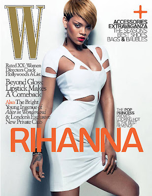 Rihanna_w_02_2010