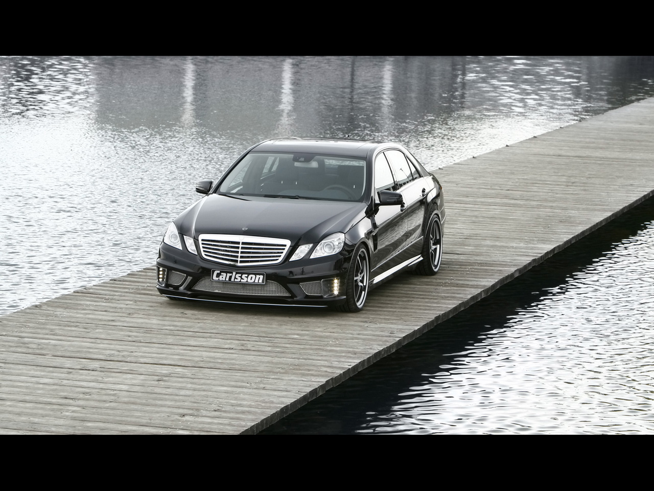 http://2.bp.blogspot.com/_rH30t_UIXBM/TUMOoaqBmAI/AAAAAAAAAOI/Q-21MBydoUM/s1600/2009-carlsson-mercedes-benz-e-class-3-pictures-cars-wallpapers.jpg