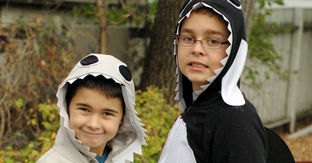 TO THE FULL Halloween costumes 2010, part 2