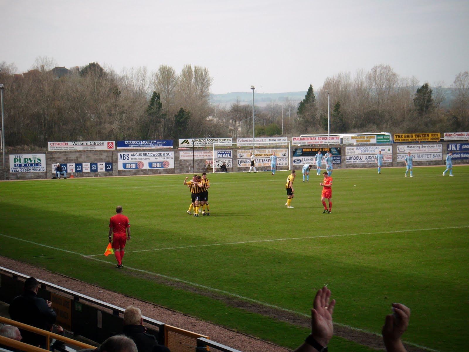 Bayview Stadium (East Fife v Stenhousemuir) Couples The Football Stadium