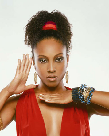 Musical Rain: Negra Li, palabras duras en boca de una dama