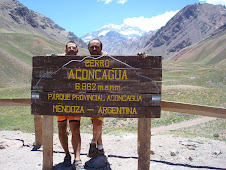 Claudio y Fabian cerca del Aconcagua