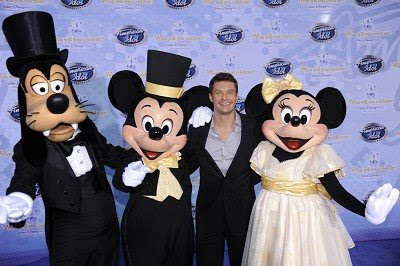 Goofy,+Mickey+Mouse,+Ryan+Seacrest,+and+Minnie+Mouse+at+the+American+Idol+Experience+world+premiere.jpg