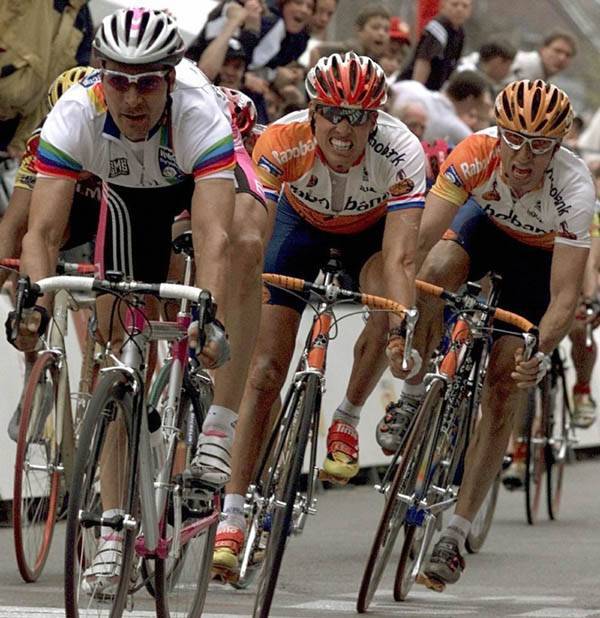 [ciclismo.jpg]