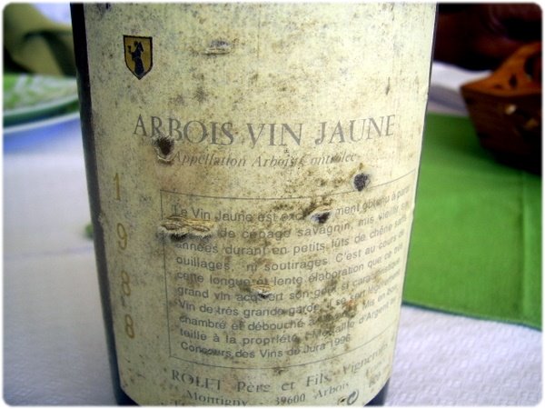 [vin-arbois.JPG]