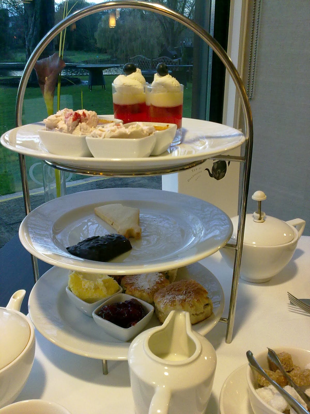 Cream Teas Afternoon tea at the Doubletree by Hilton, Cambridge