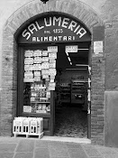 A shop in san gimignano(ITALY) BY Dario Ferrari