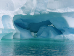 Blue Arch Iceberg, outside Yalour Islands