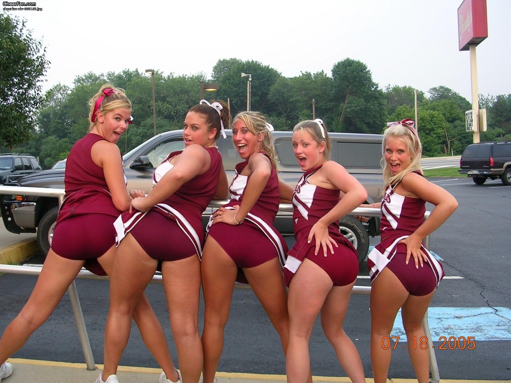 Cheerleaders hexx each other best adult free photo