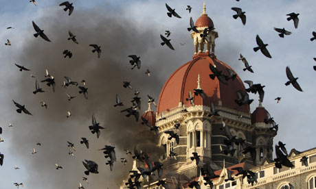 [terrorist-attack-mumbai2.jpg]