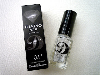 ダイヤモンドの粉末入りDIAMOトップコート。