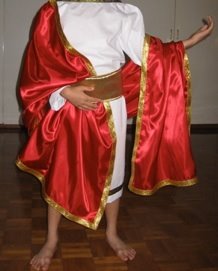 [Roman+Costume.jpg]