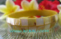natural sea+shell pearl bracelet