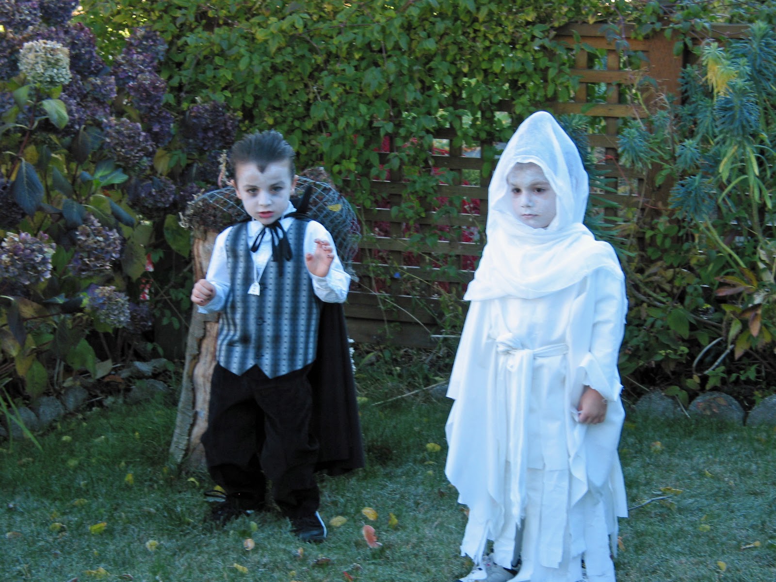 The Motherboard Hallowe'en & Cheap Costume Contest