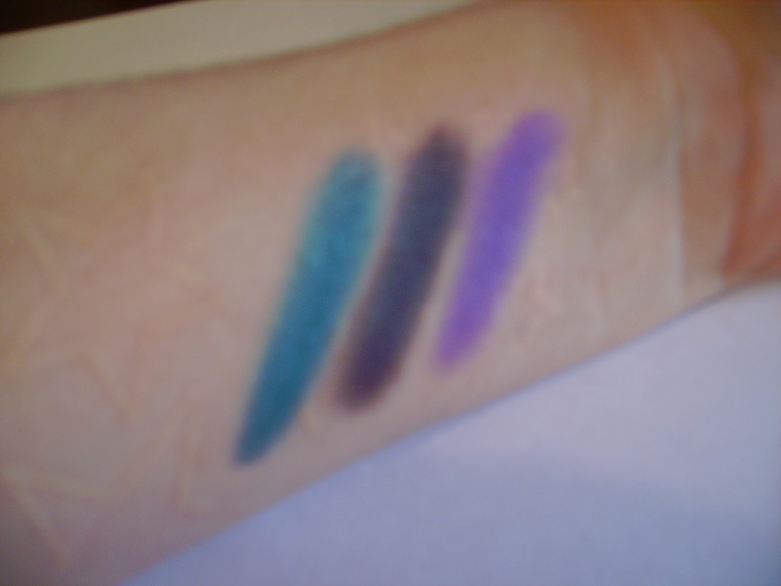 Stila Eyeshadow Trio