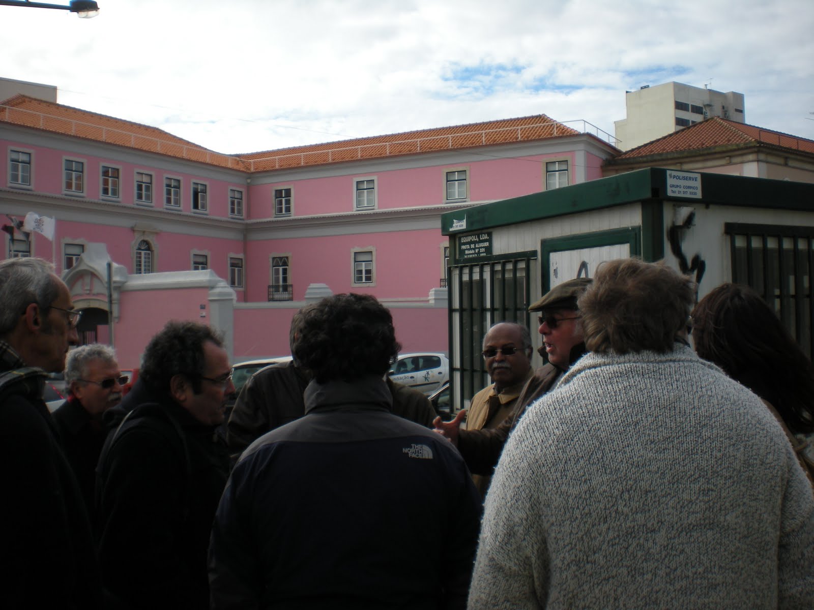 [DSCN1050.JPG]