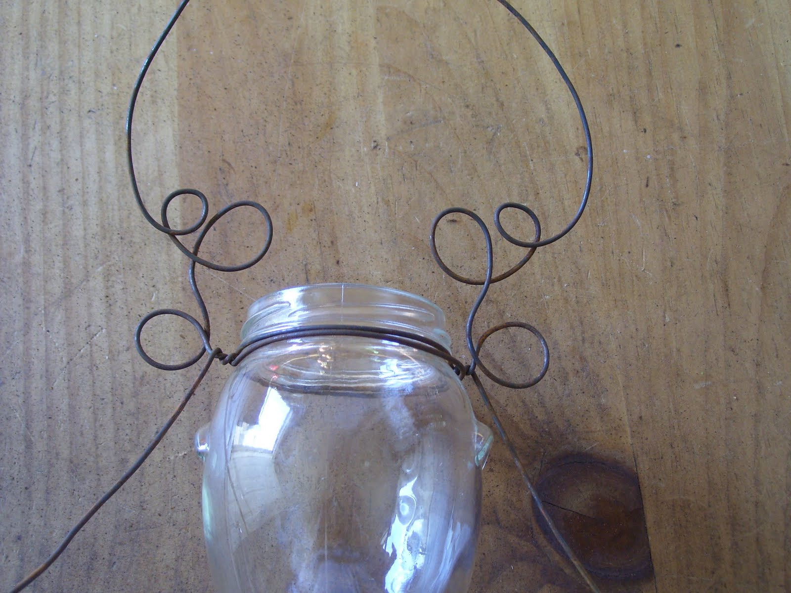 PeridotsGardenBlog How to Make a Wire Hanging Candle Holder!