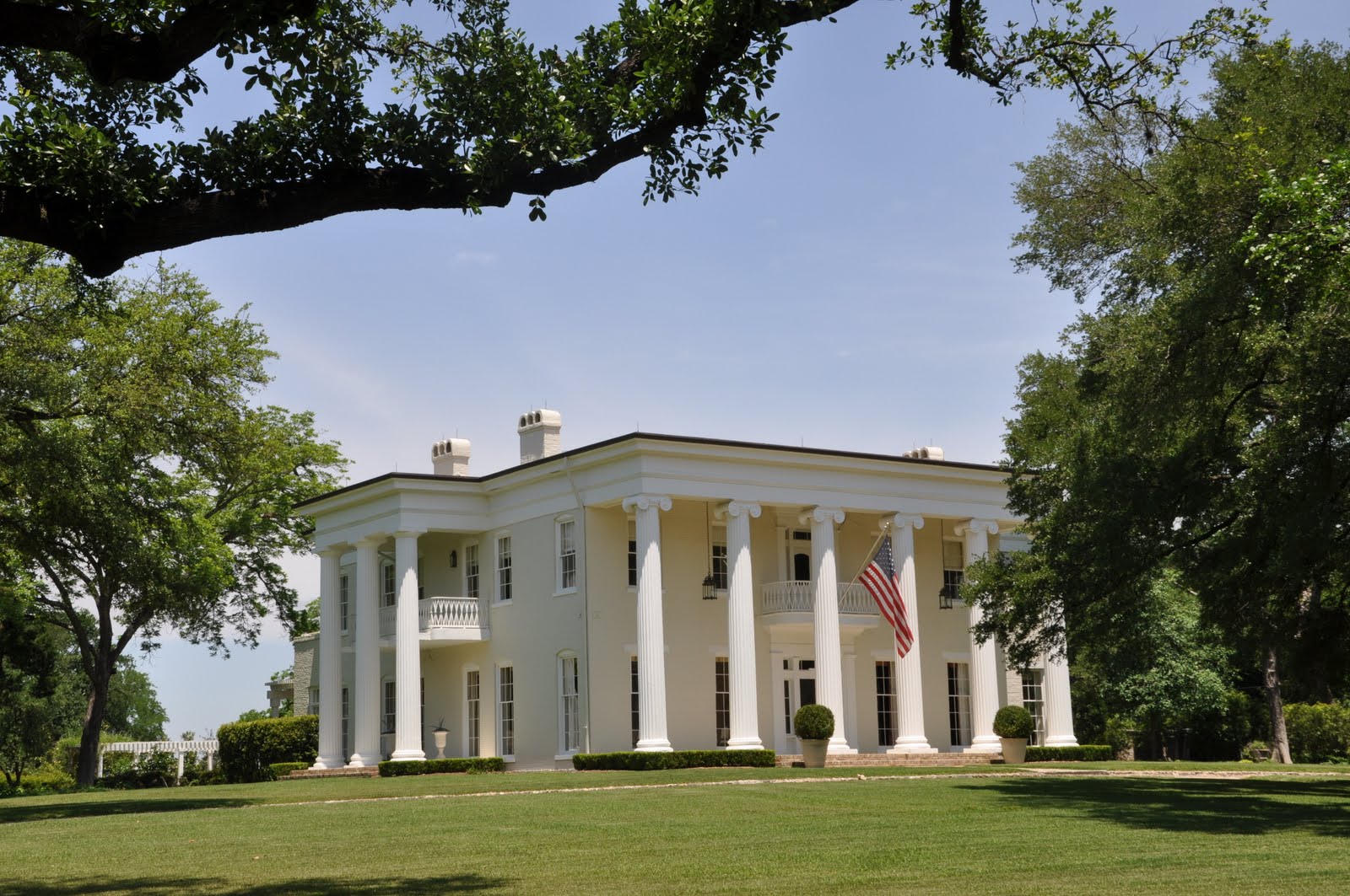 Jusrex's Wayward Blog: May 2010