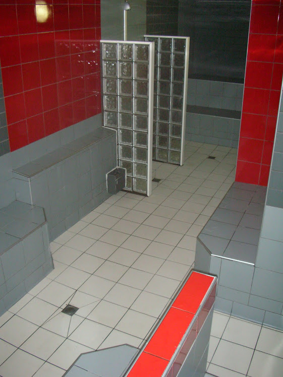 Rennes, Sauna Gay et Libertins. Bienvenue au Sauna California. Sauna