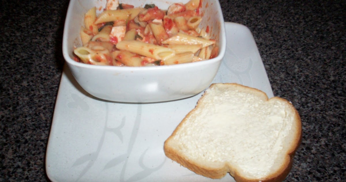 Kitchen Adventures Rachael Ray's Vodka Cream Sauce with Pasta