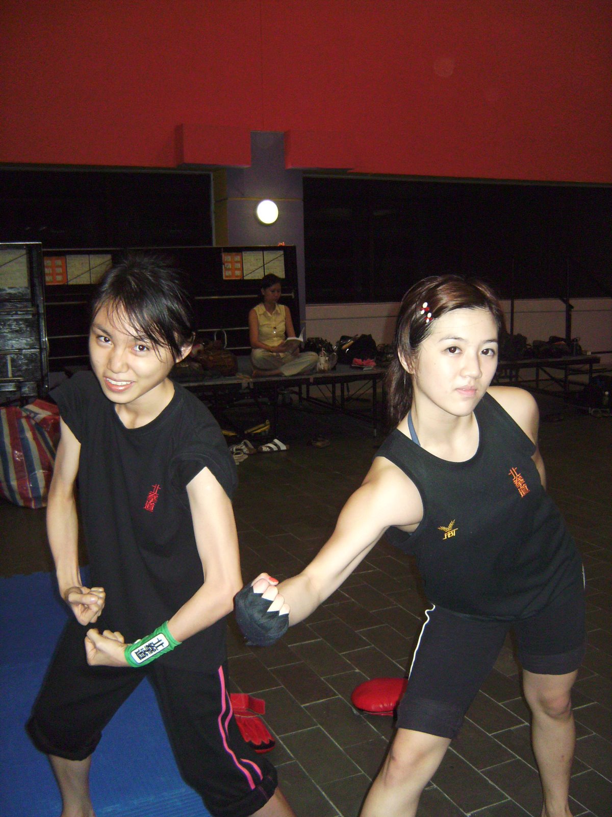 [SANY0425.JPG]