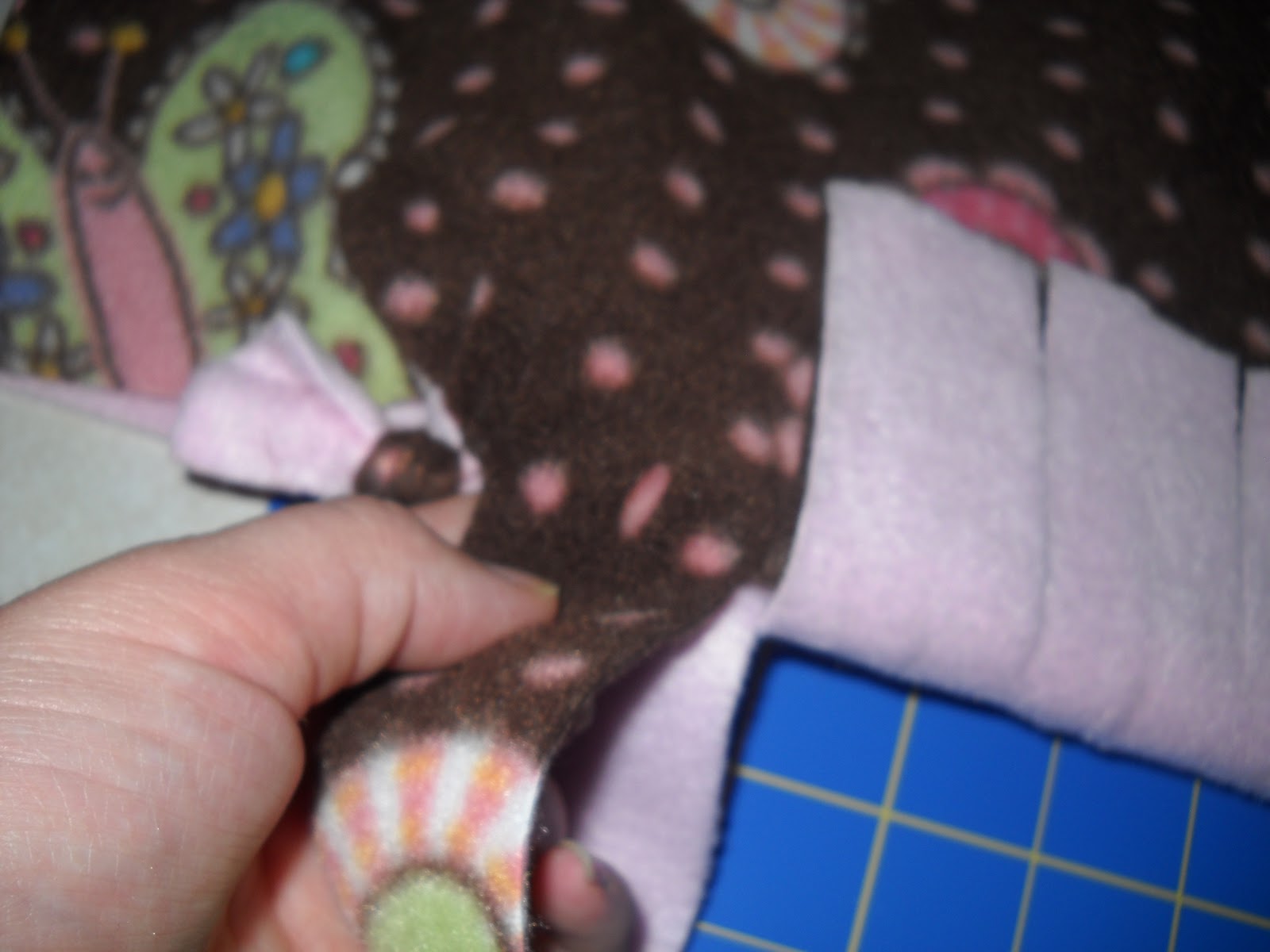 The Clevelands Nosew Fleece Blanket instructions