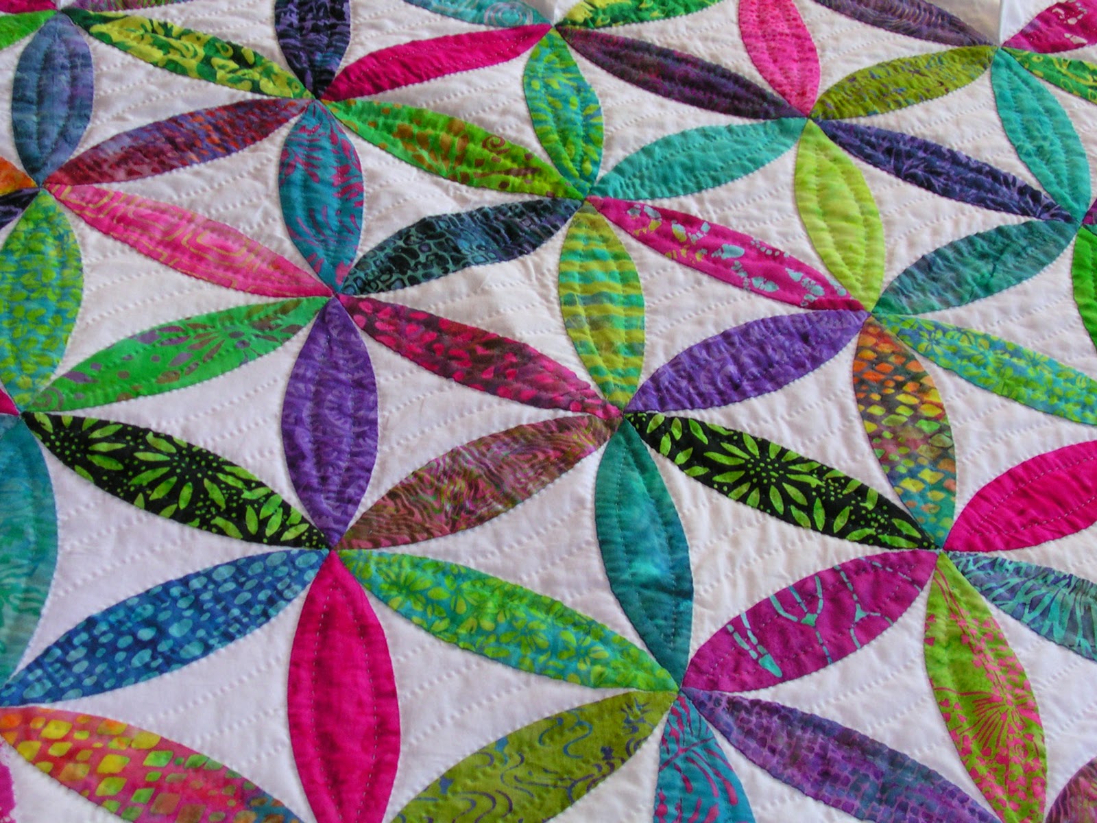 Applique Addict Joseph's Coat Quilting