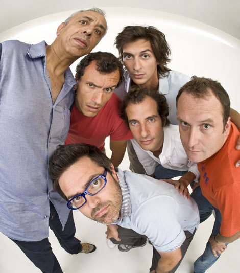 [clube-de-comedia.jpg]