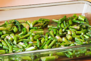[asparagus-in-dish.jpg]
